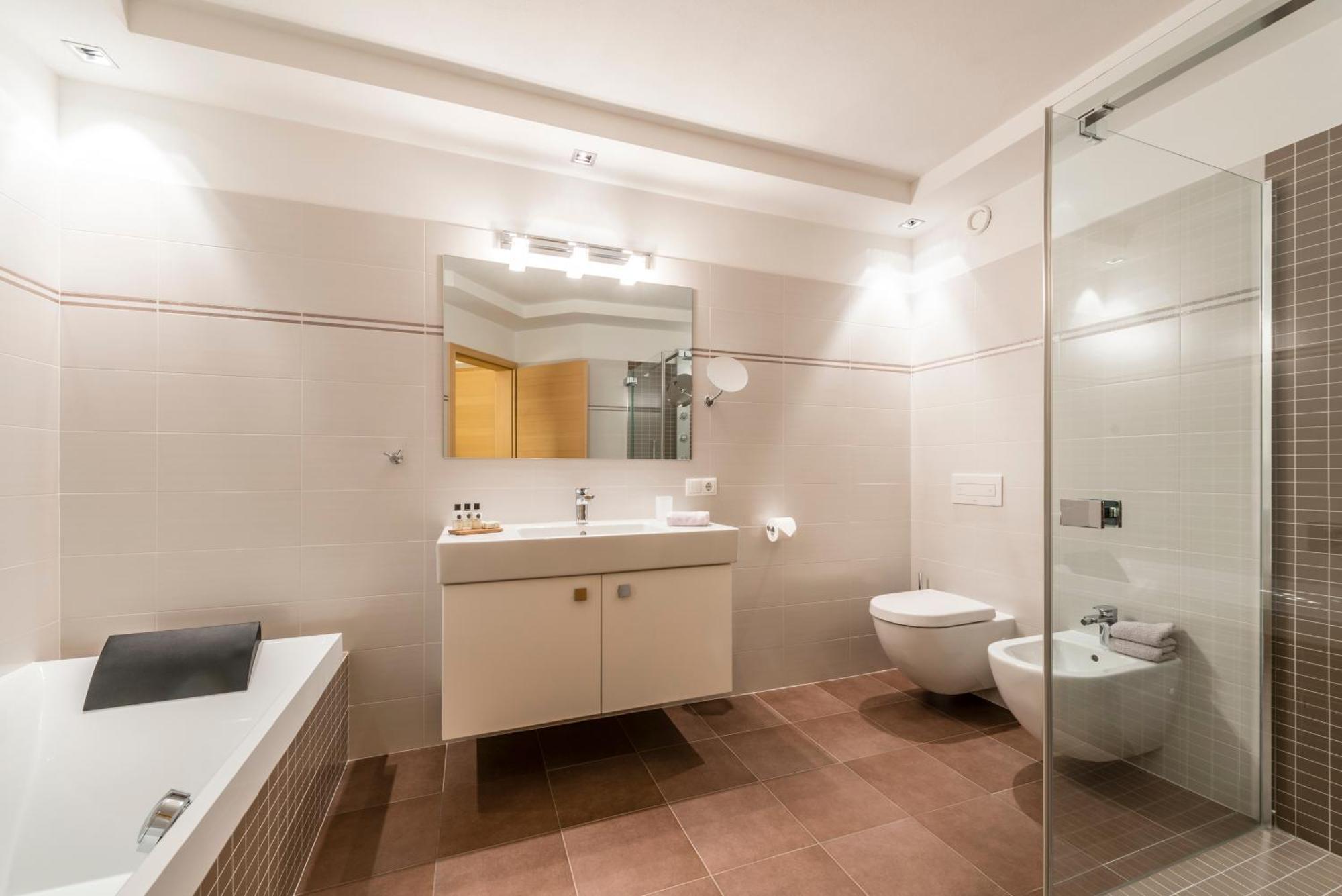 Avita - Suites To Relax Ortisei Exterior foto