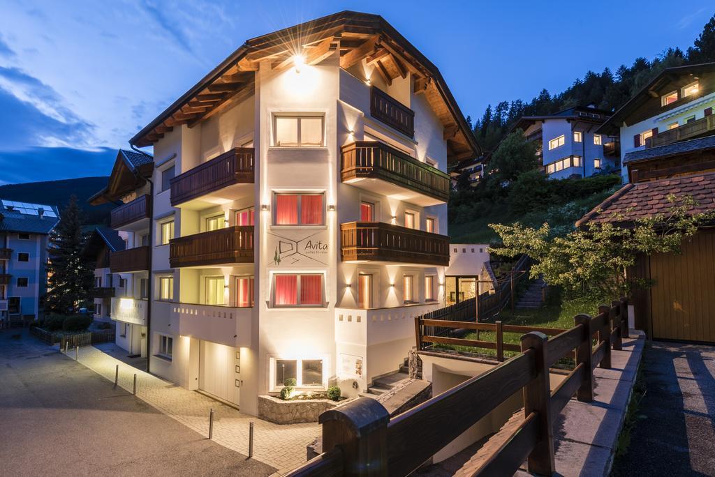 Avita - Suites To Relax Ortisei Exterior foto